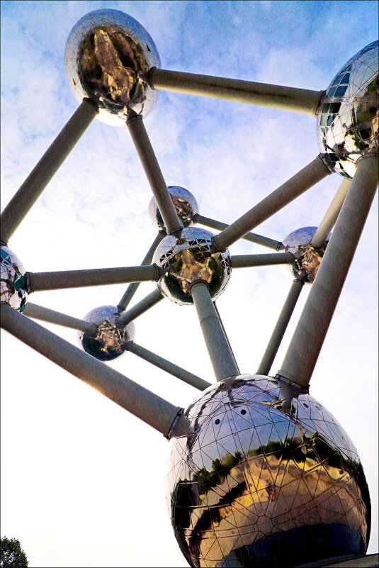 Атомиум - Валерий Готлиб