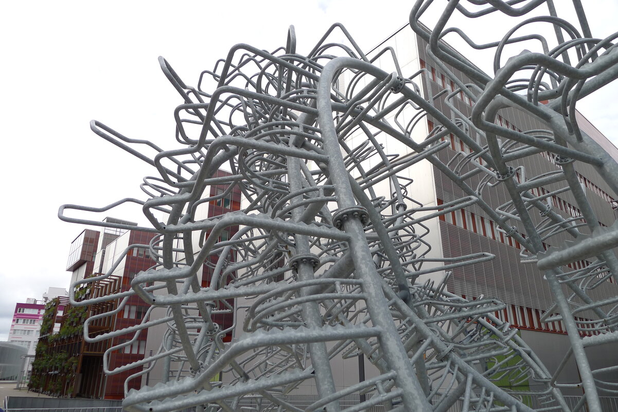 Инструкция по непониманию современности - Серж Show