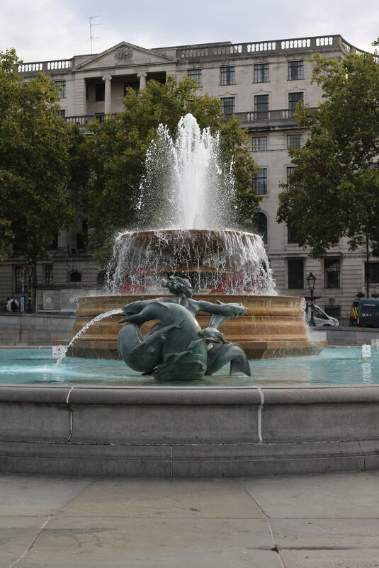 Фонтаны Трафальгарской площади - Ольга 