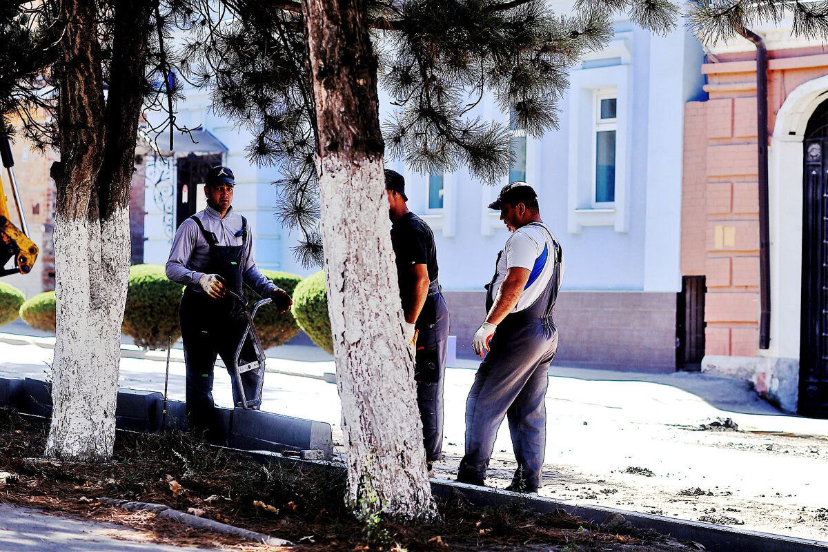 Работники - Юрий Гайворонскiий Работники - Юрий Гайворонскiий