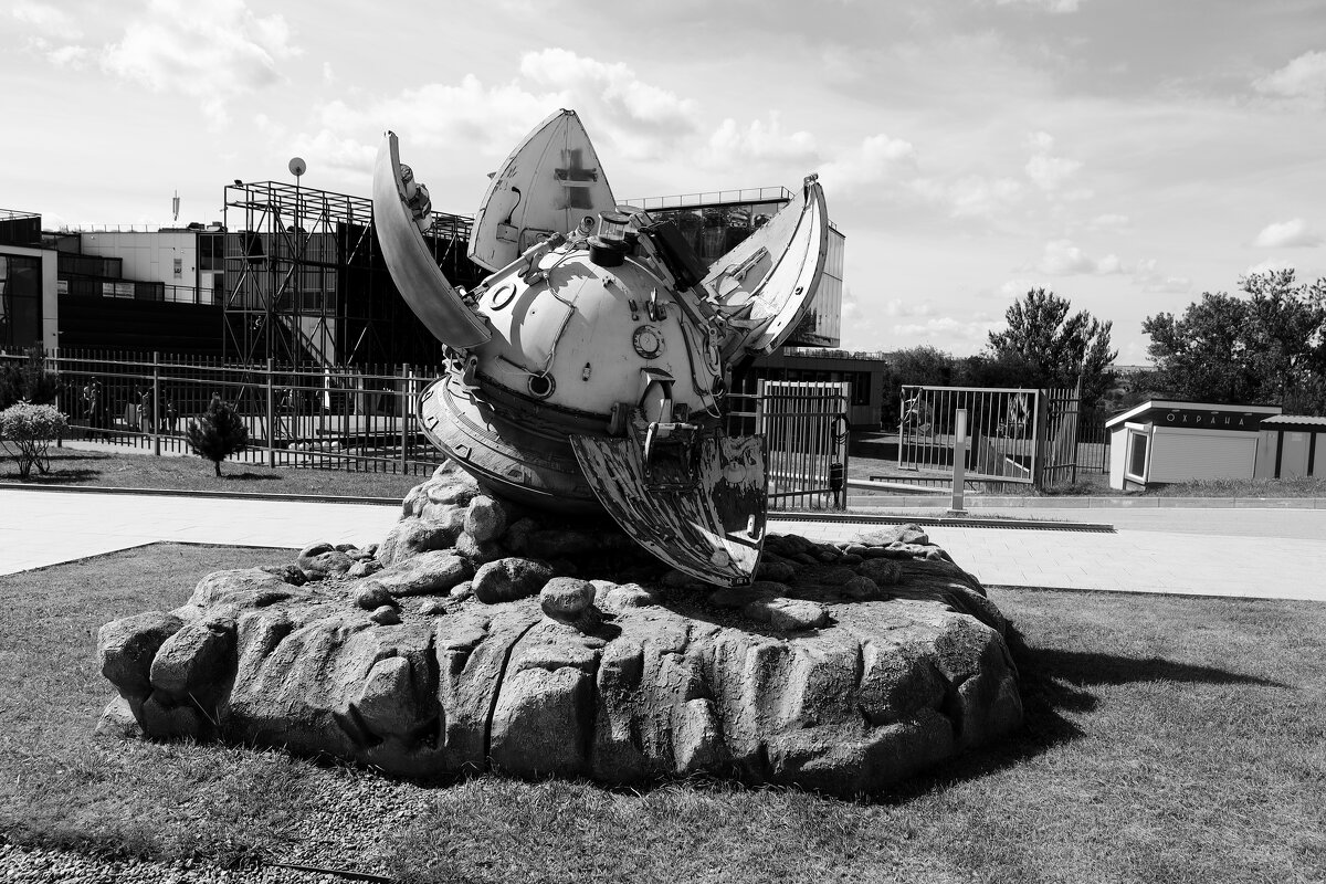 Макет спускаемого аппарата "Марс-3" - Roman stories -