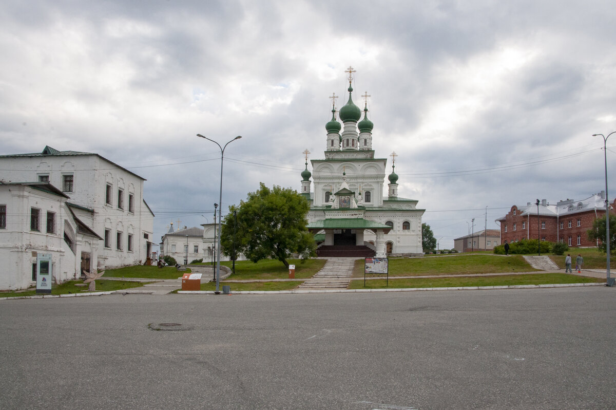 Соборная площадь - Gen Соборная площадь - Gen