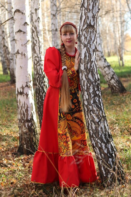 В русско-народном стиле - Валерия .