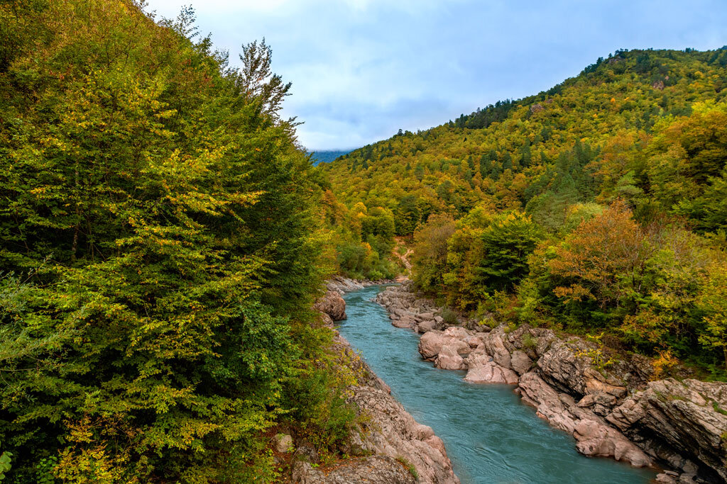 Гранитный каньон в Адыгее. - Дина Евсеева