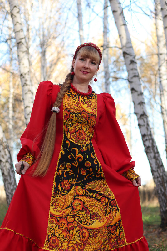 Елена - Валерия .