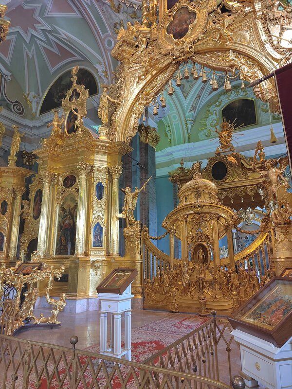 В Петропавловском соборе - Евгений Васильев