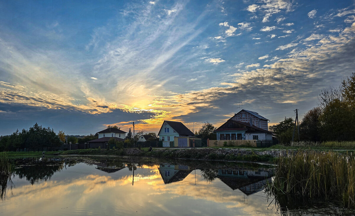 Октябрь - Oleg S Октябрь - Oleg S