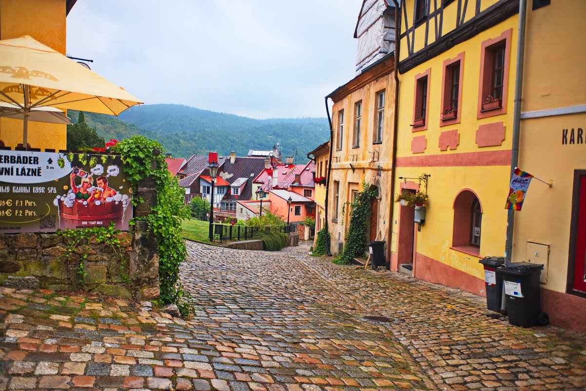 *** - Witalij Löwin