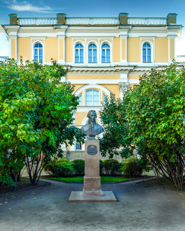 Державин - Виктор Орехов