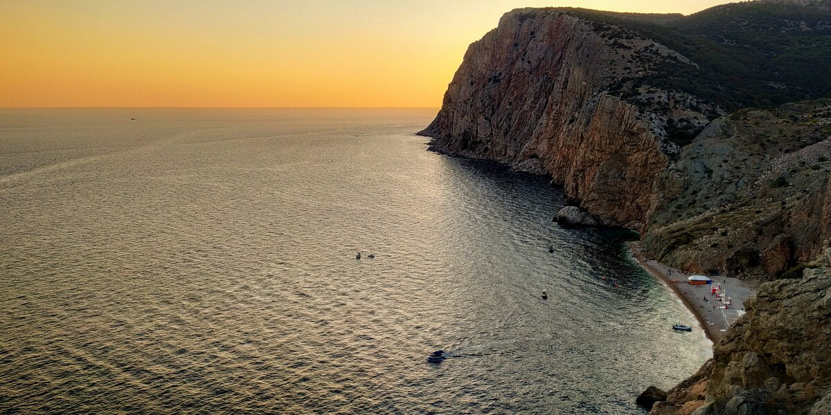 Серебрянный пляж - Олег Денисов