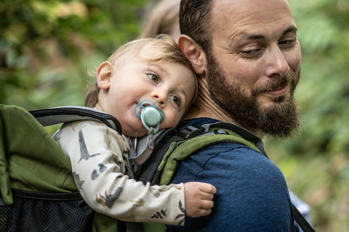 Ловко устроился - Юрий Вайсенблюм
