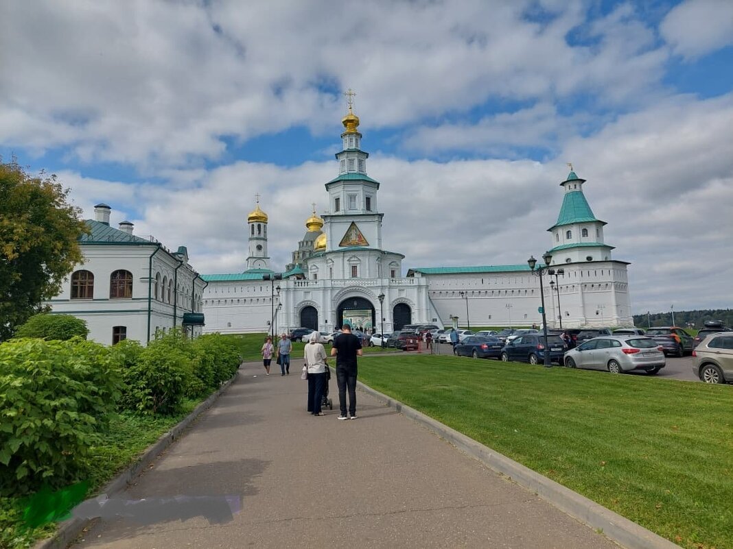 На территории Новоиерусалимского монастыря в Истре - Ирэн На территории Новоиерусалимского монастыря в Истре - Ирэн