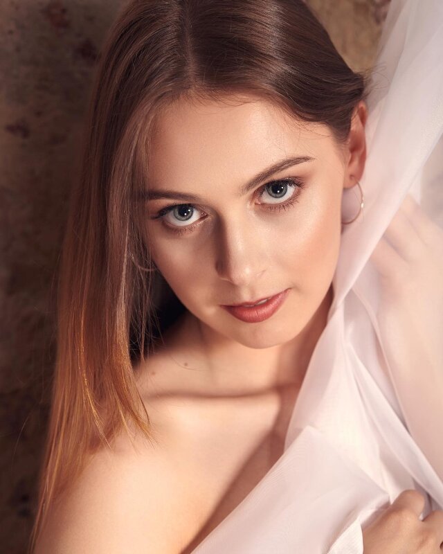 Девушка - Alexander Bonen