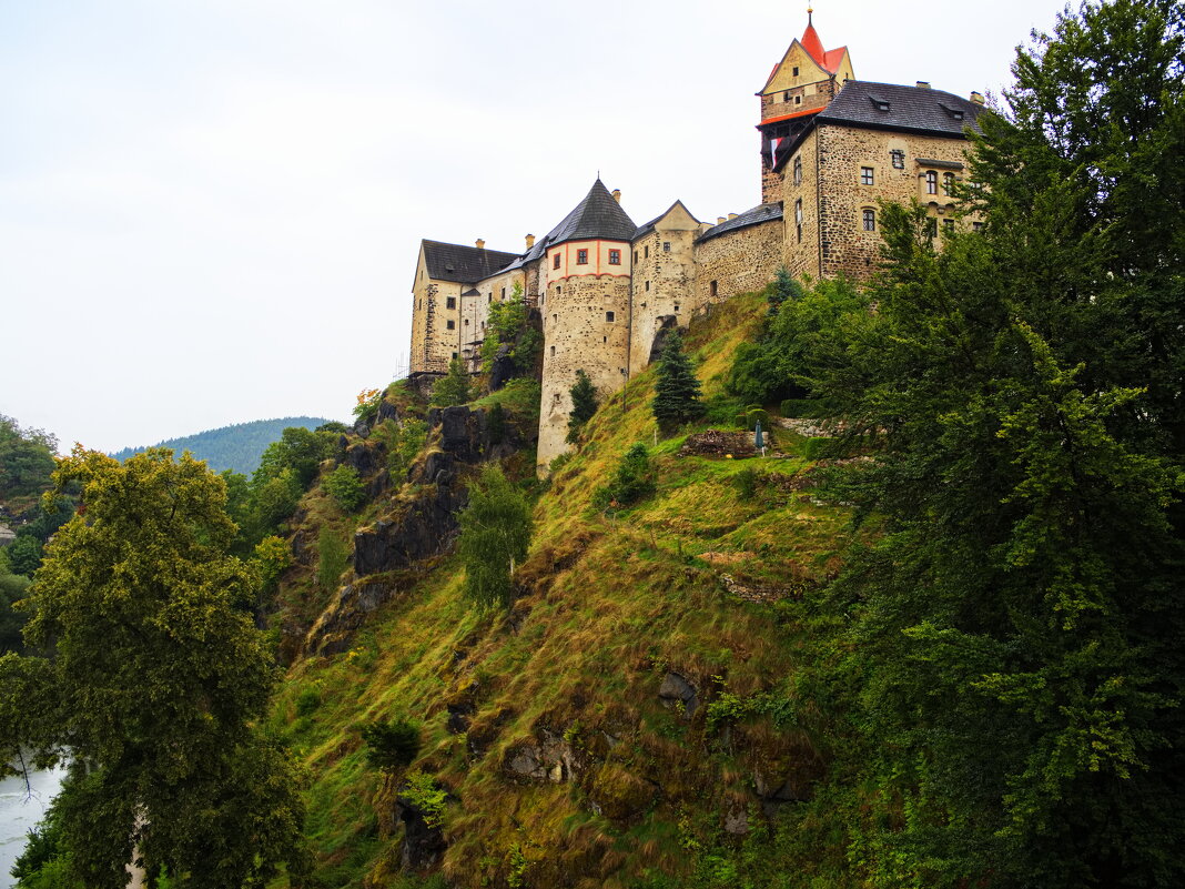 *** - Witalij Löwin