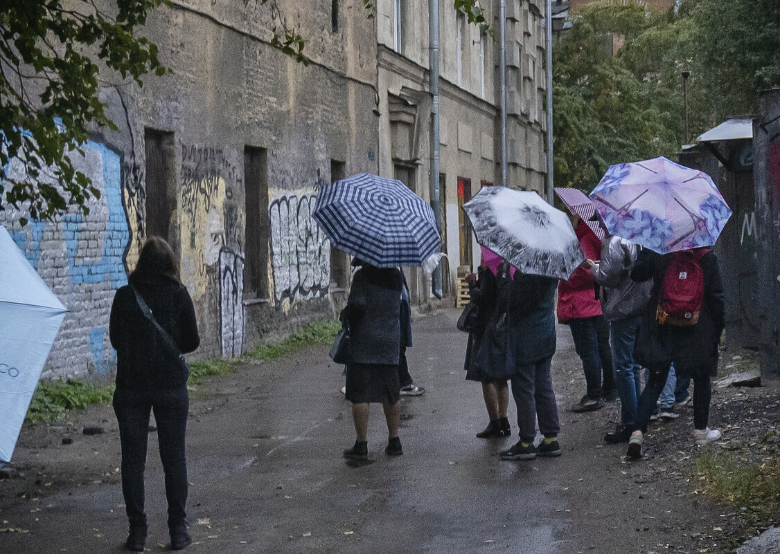 *** - Александр Русинов