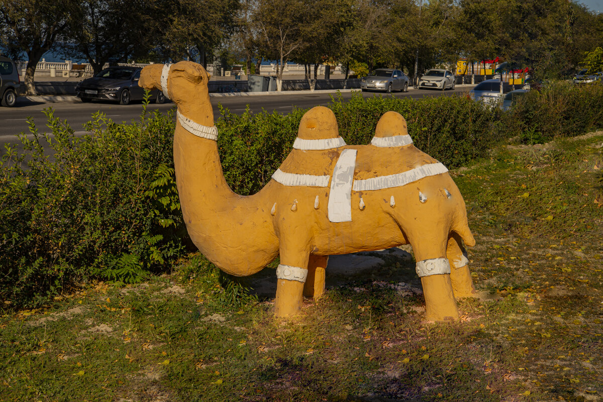 В городе - Анатолий Чикчирный В городе - Анатолий Чикчирный