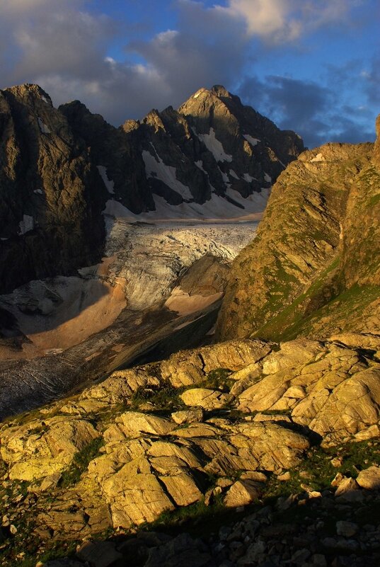 Есть только миг ... - Андрей Любимов