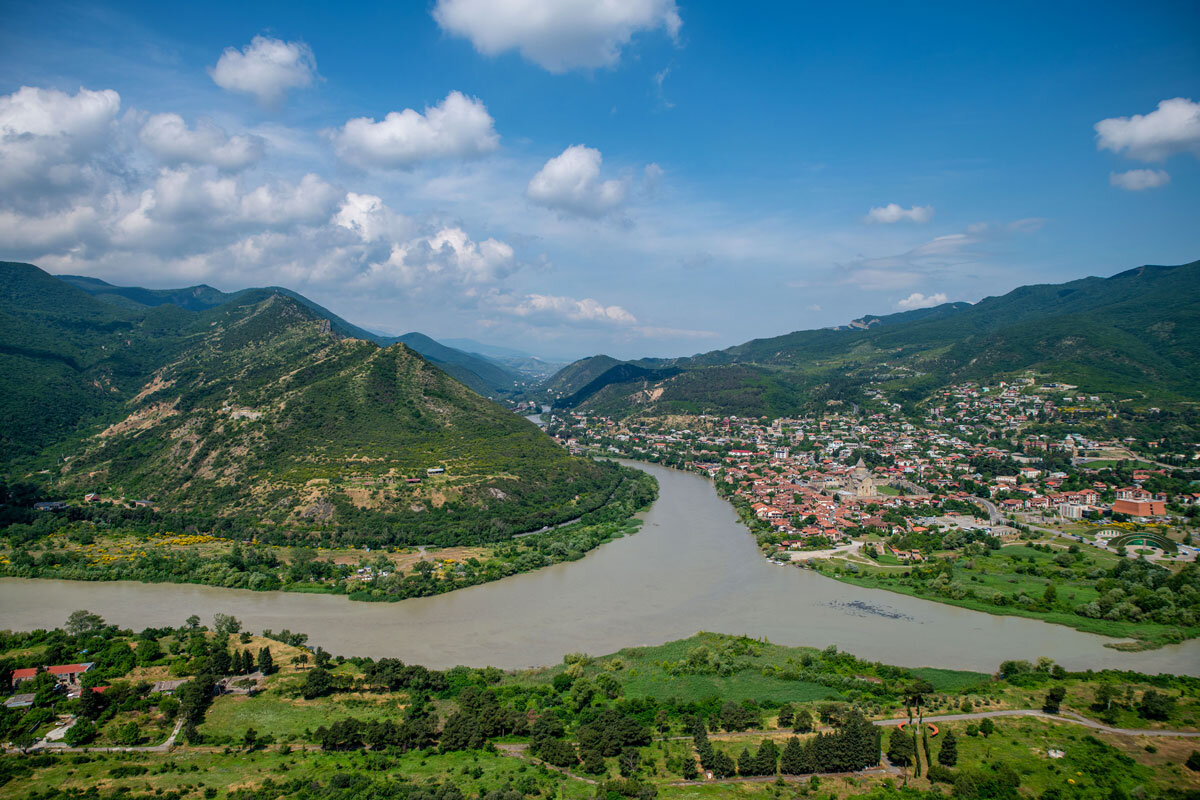 Слияние двух рек - Арагви и Куры . Грузия - Дина Евсеева