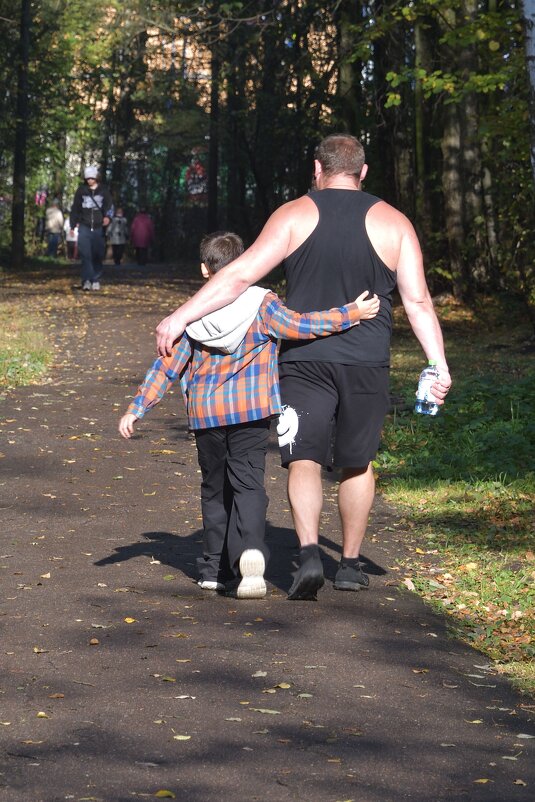 Отец и сын - Иван Генералов