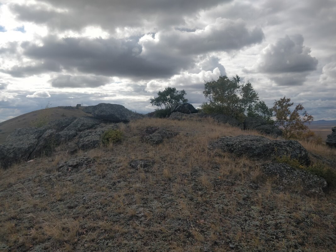 Дорога в горы - Андрей Хлопонин