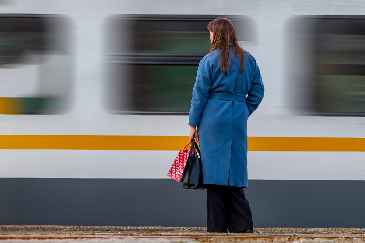 Мимо ... - Анатолий. Chesnavik.