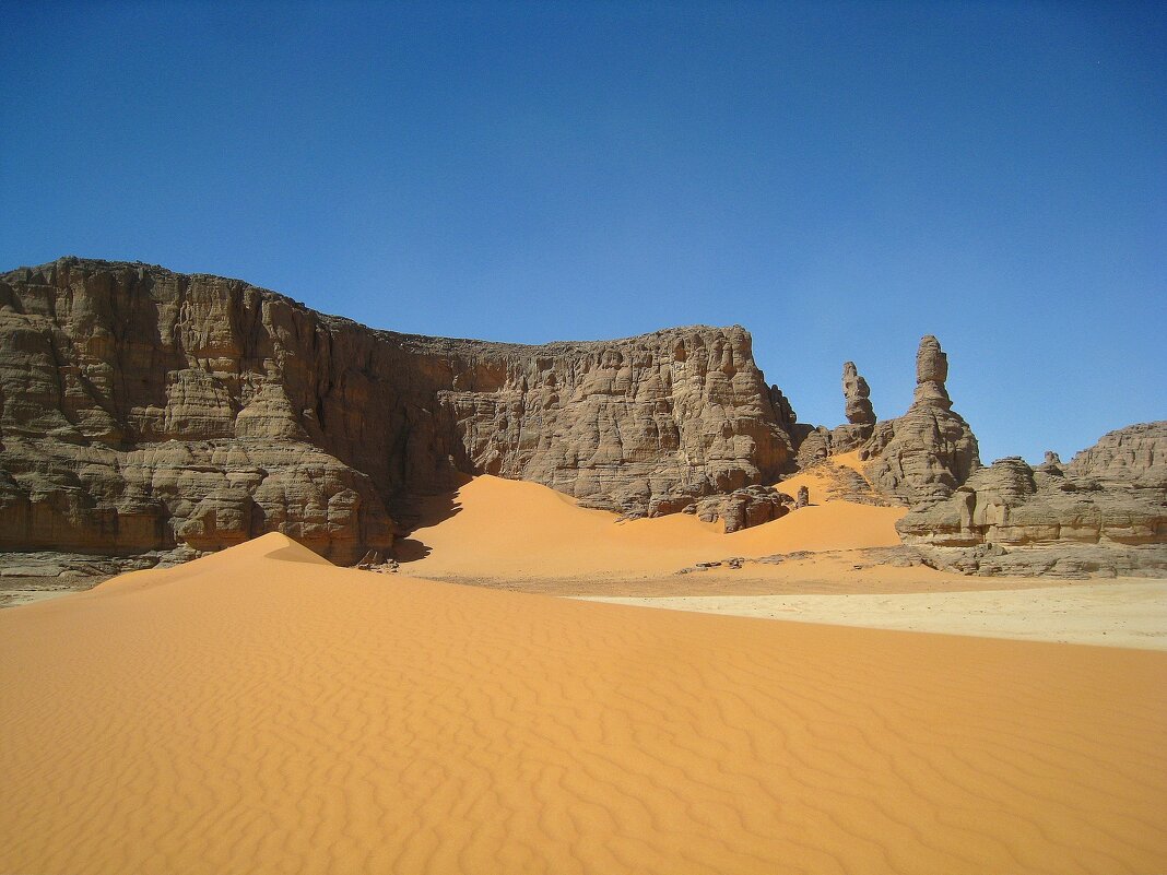 Кусочек алжирской Сахары. - unix (Илья Утропов) Кусочек алжирской Сахары. - unix (Илья Утропов)