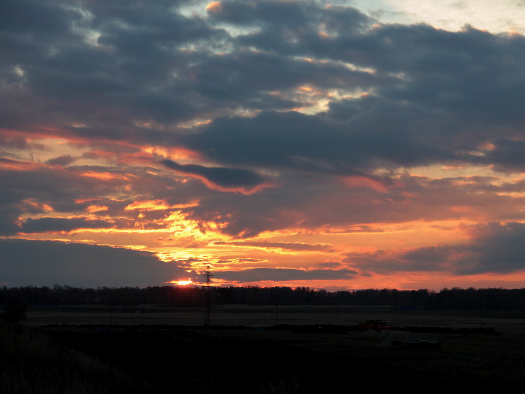 Осенний вечер - victor Lion