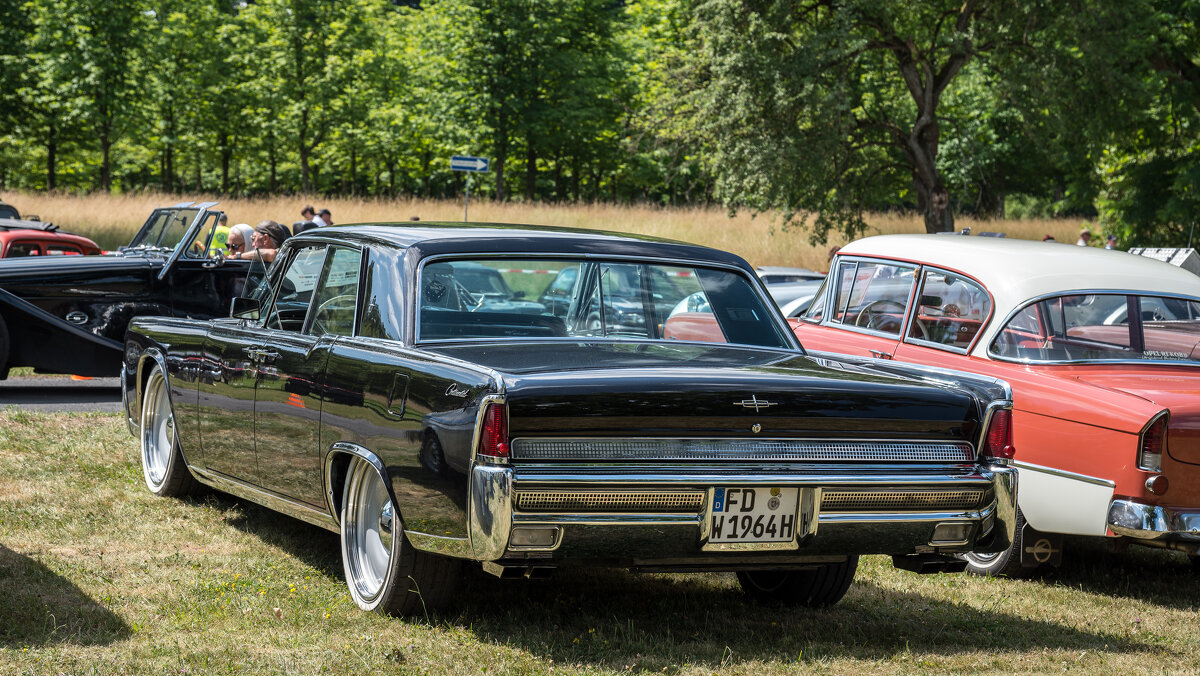 Lincoln Continental 1964 - Олег Зак