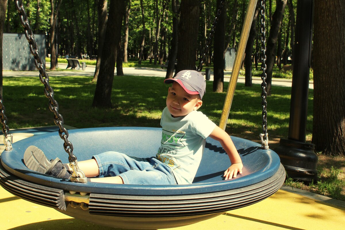 Беззаботное детство) - Гульфина Булатова