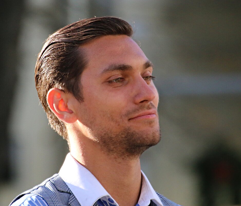 Уличный портрет - Владимир59 