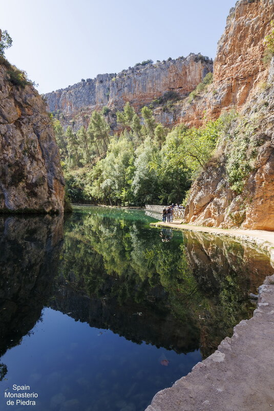 Отражен е - Michael M