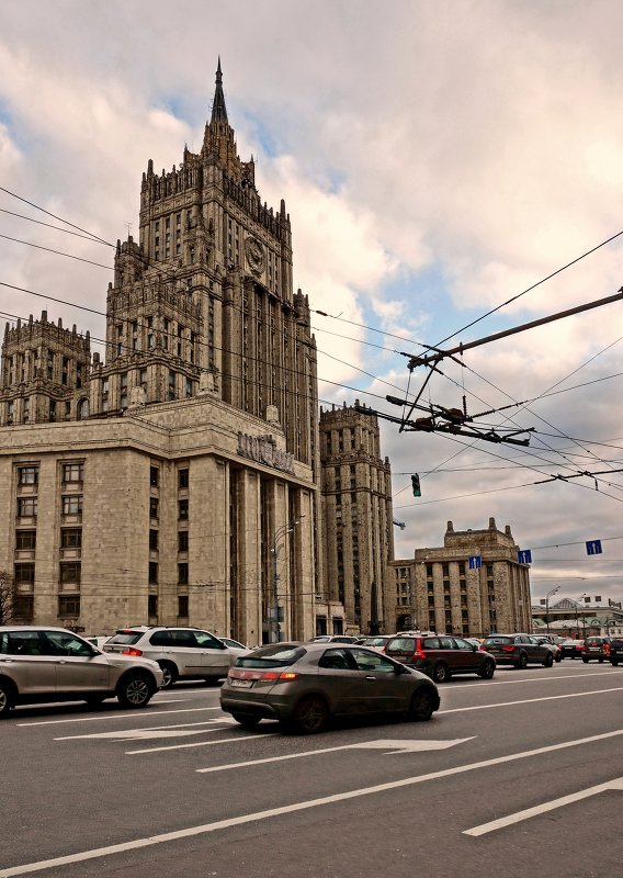 Сталинские высотки - Здание МИД РФ на Смоленской-Сенной площади - Евгений Жиляев Сталинские высотки - Здание МИД РФ на Смоленской-Сенной площади - Евгений Жиляев