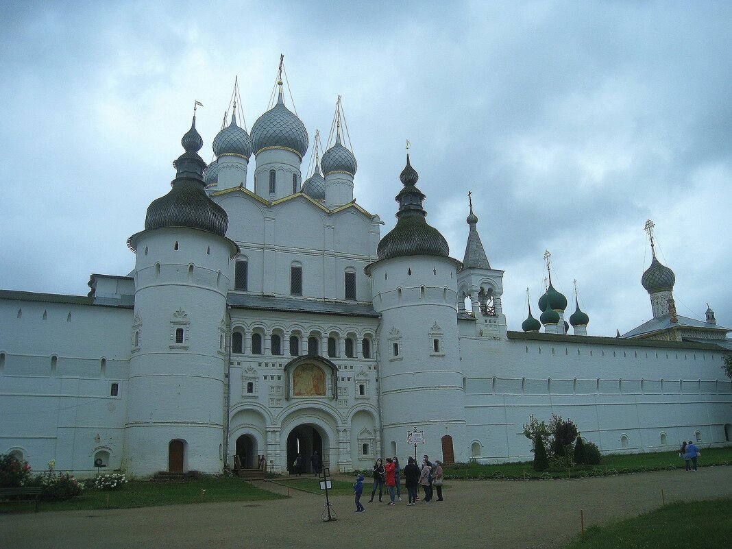 Главные ворота и Надвратная церковь Иоанна Богослова Ростовского кремля. - unix (Илья Утропов)