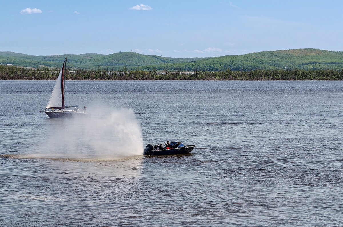 В выходной на Амуре - Виктор Иванович Чернюк