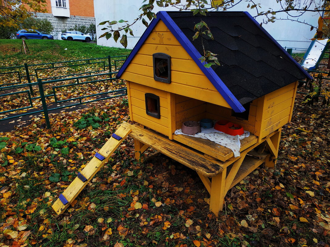 Домик для братьев меньших - Андрей Лукьянов