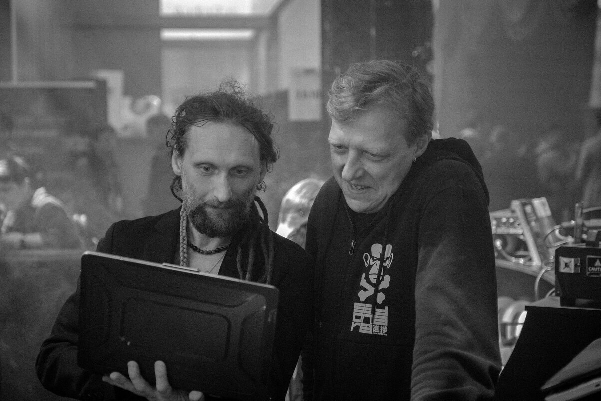 Люди, свет, звук - Сергей Золотавин Люди, свет, звук - Сергей Золотавин