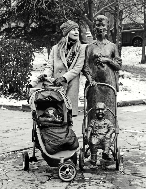 На прогулке - СЮ 