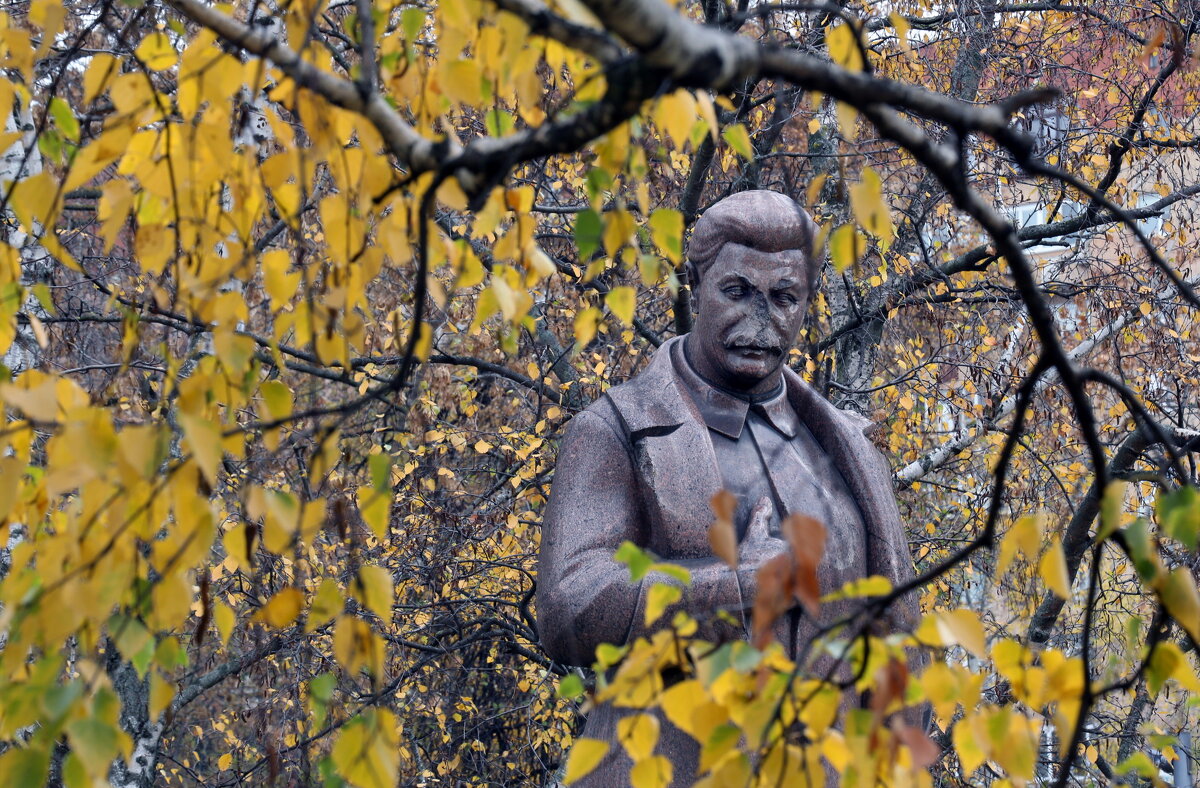 Утро  23 октября в Музеоне - Михаил Бибичков