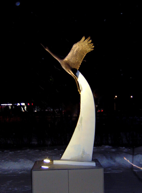 Они не в землю полегли когда-то,а превратились в белых лебедей.. - nadyasilyuk Вознюк Они не в землю полегли когда-то,а превратились в белых лебедей.. - nadyasilyuk Вознюк