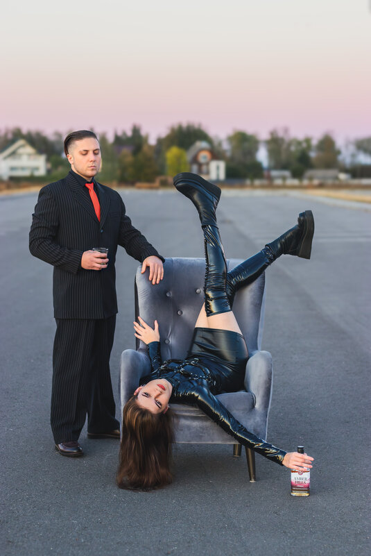 *** - Игорь Чичиль