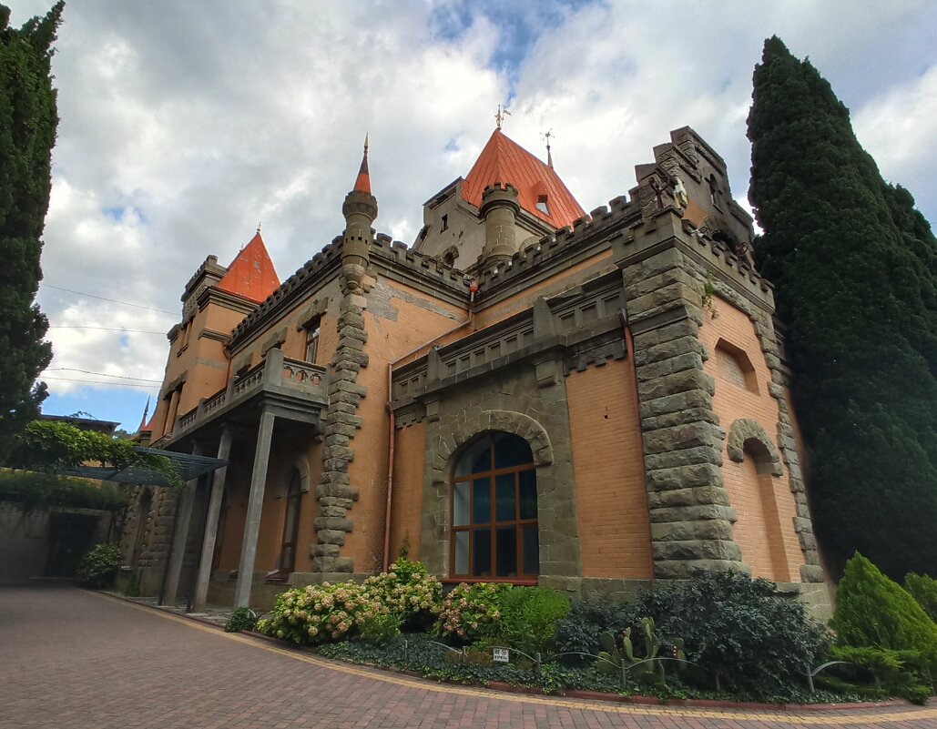 Дворец Гагариной. Крым. - Галина 