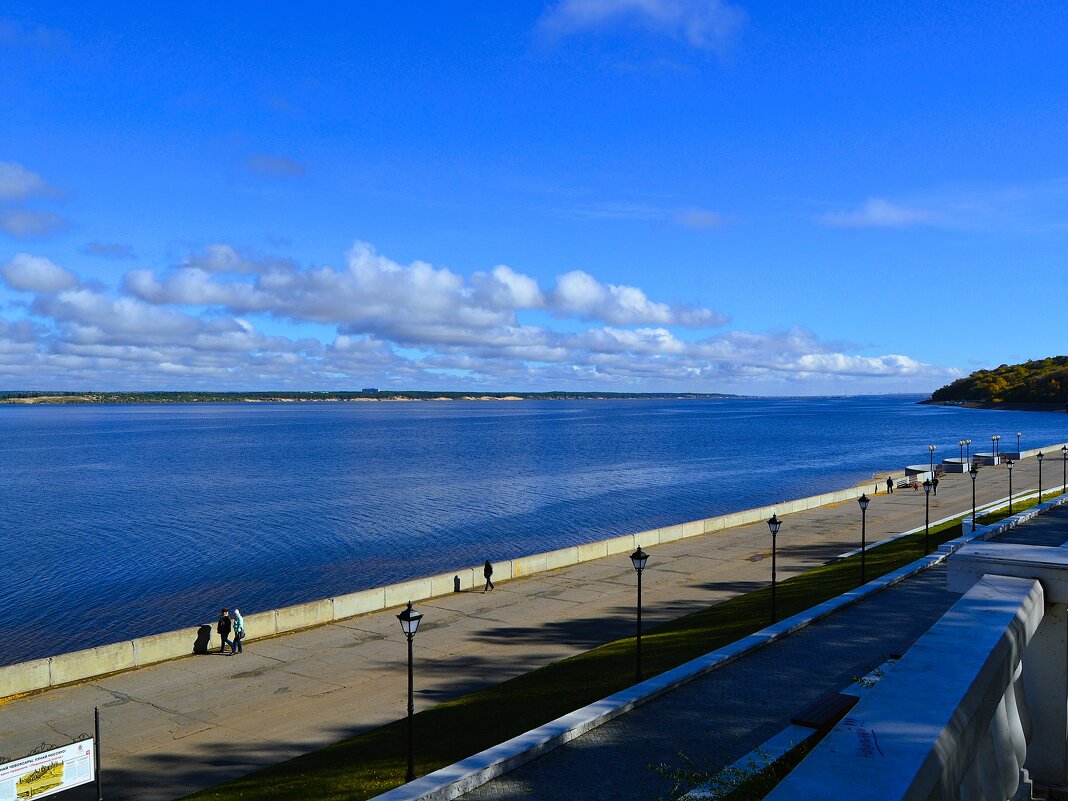 Чебоксары. Чебоксарское водохранилище осенью. - Пётр Чернега Чебоксары. Чебоксарское водохранилище осенью. - Пётр Чернега