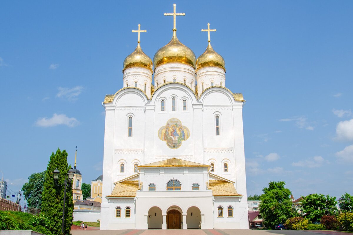 --- - Галина Ложечникова