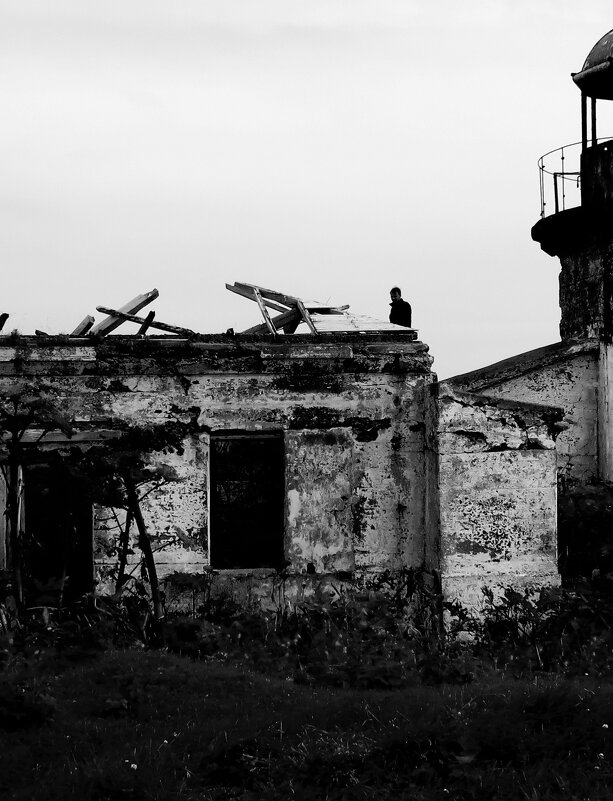 Маяк Кузнецова, на одноимённом мысе на Сахалине. - ИРЭН@ .