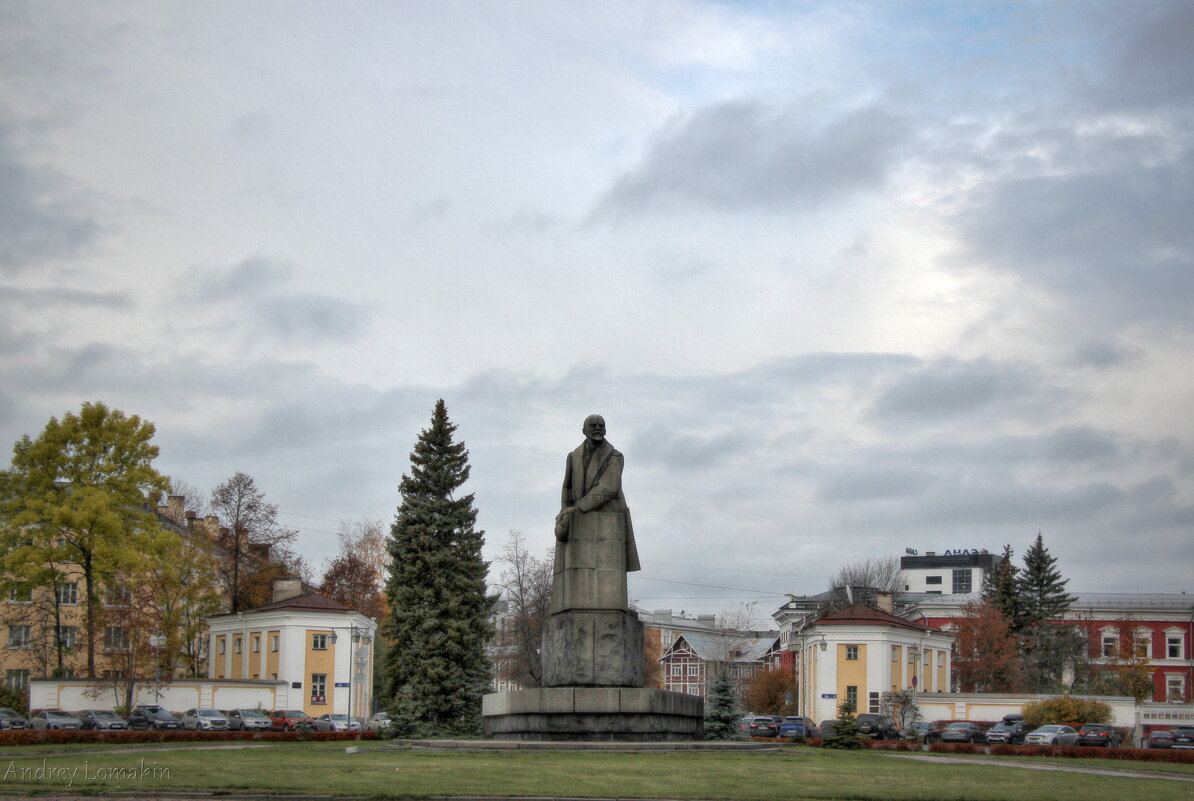 Памятник Ленину в Петрозаводске - Andrey Lomakin Памятник Ленину в Петрозаводске - Andrey Lomakin