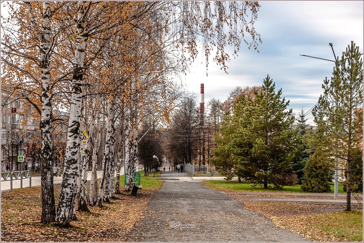Осень в городке... - Aquarius - Сергей