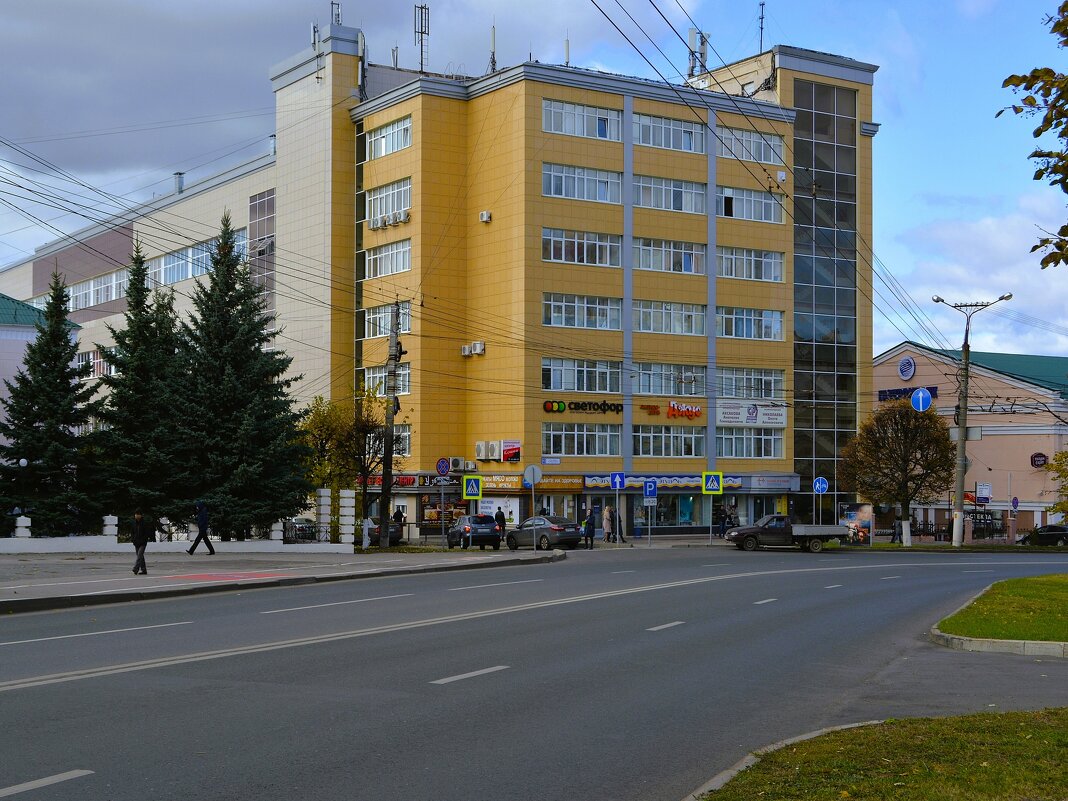 Чебоксары. Здание Электроаппаратного завода. - Пётр Чернега