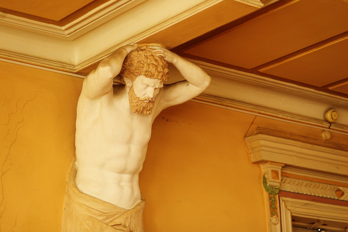 Атлант - Юрий Гайворонскiий