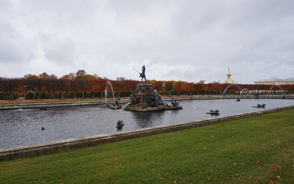 Верхний парк Петергофа - Nataly St. 