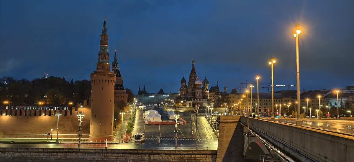 Большой Москворецкий мост и Васильевский спуск - <<< Наташа >>> Большой Москворецкий мост и Васильевский спуск - <<< Наташа >>>